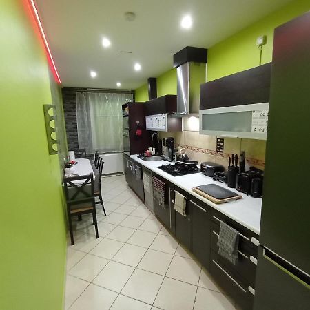 Apartament Venge -Cale Mieszkanie 46M2 Na Wylacznosc - Z Jedna Sypialnia I Jednym Sypialno-Salonem -3 Pietro Bez Windy- Rezerwacja Bez Karty Kredytowej-Klimatyzacja-Netflix-2 Lozeczka Dzieciece- Bezplatny Parking Publiczny 弗罗茨瓦夫 外观 照片