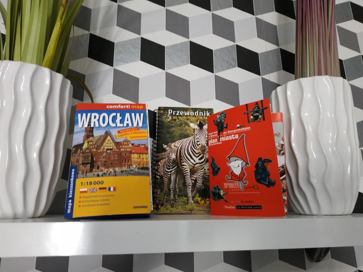 Apartament Venge -Cale Mieszkanie 46M2 Na Wylacznosc - Z Jedna Sypialnia I Jednym Sypialno-Salonem -3 Pietro Bez Windy- Rezerwacja Bez Karty Kredytowej-Klimatyzacja-Netflix-2 Lozeczka Dzieciece- Bezplatny Parking Publiczny 弗罗茨瓦夫 外观 照片