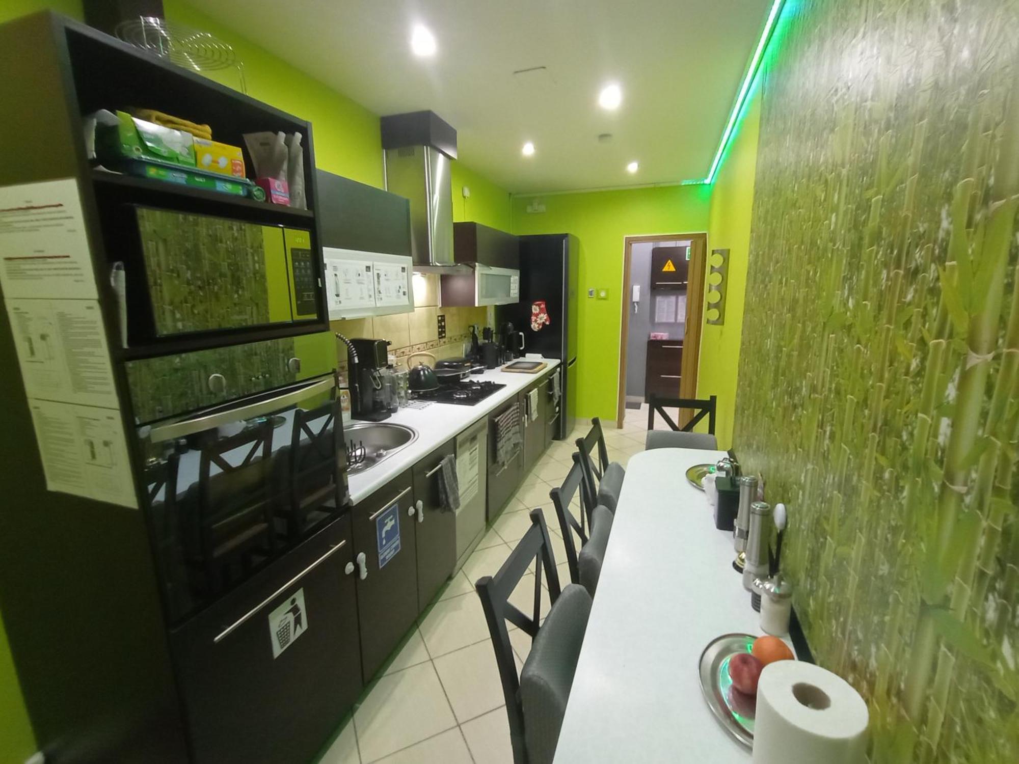 Apartament Venge -Cale Mieszkanie 46M2 Na Wylacznosc - Z Jedna Sypialnia I Jednym Sypialno-Salonem -3 Pietro Bez Windy- Rezerwacja Bez Karty Kredytowej-Klimatyzacja-Netflix-2 Lozeczka Dzieciece- Bezplatny Parking Publiczny 弗罗茨瓦夫 外观 照片